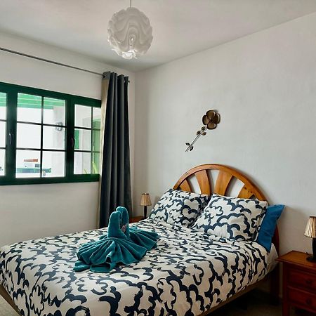 Casa Riadero By Vulcano Homes Guatiza 外观 照片