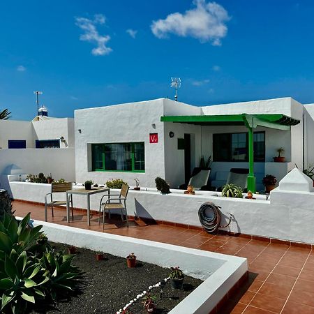 Casa Riadero By Vulcano Homes Guatiza 外观 照片