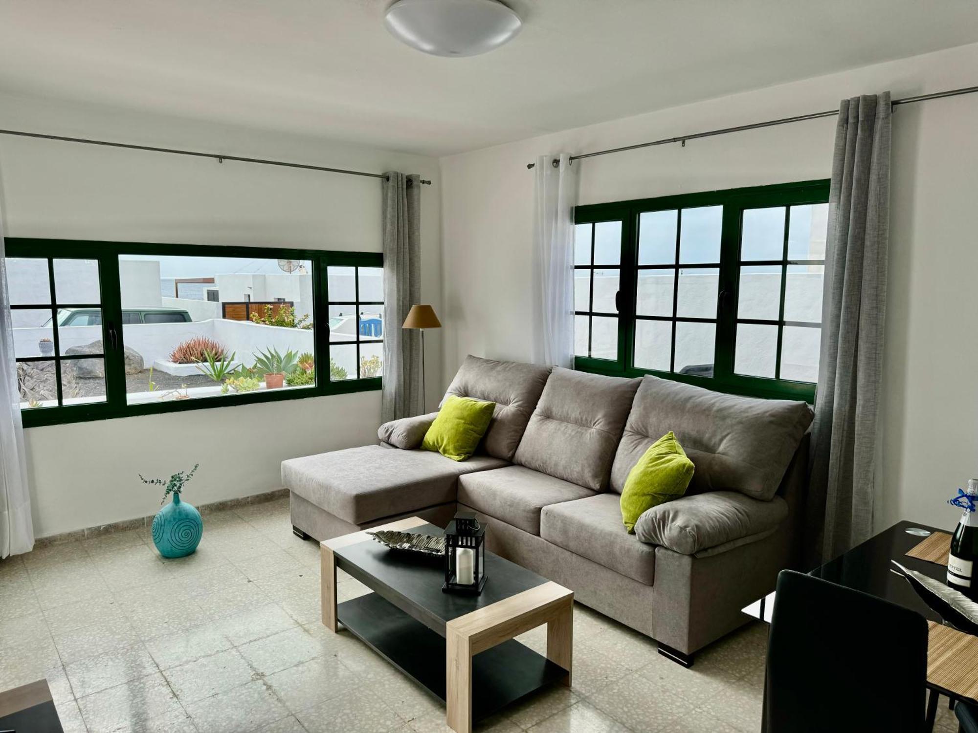 Casa Riadero By Vulcano Homes Guatiza 外观 照片
