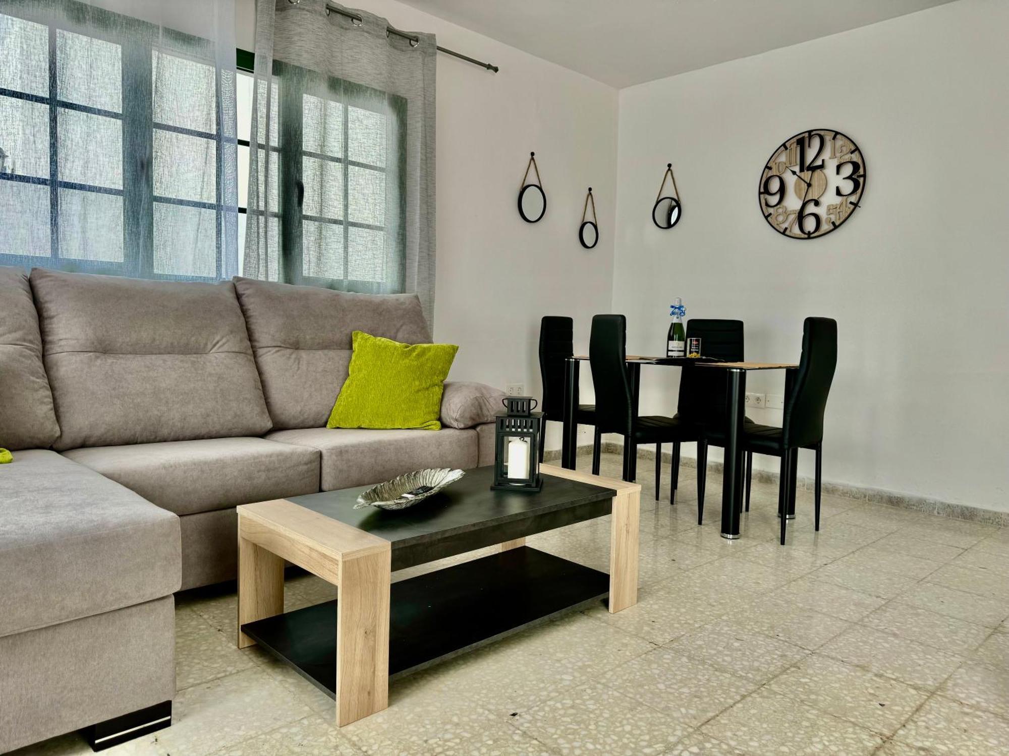 Casa Riadero By Vulcano Homes Guatiza 外观 照片